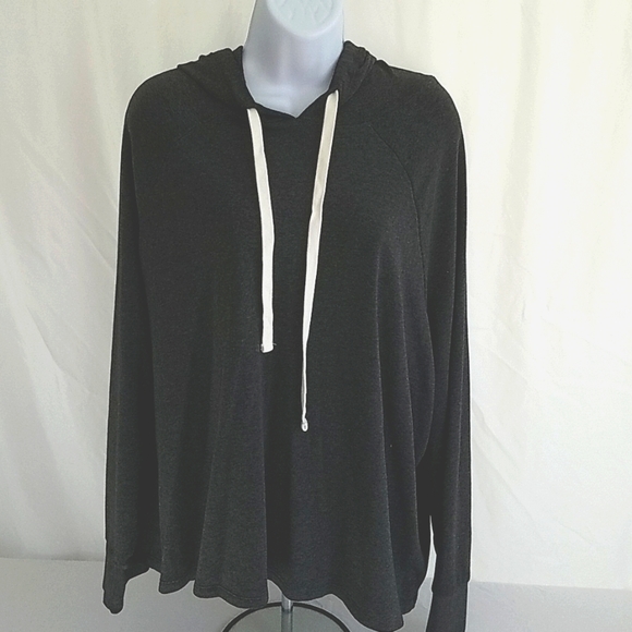 Colsie Tops - Colsie Women's Gray Butter French Terry Cropped Hooded Sweatshirt Size 3X